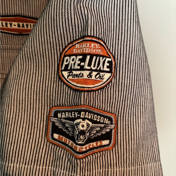 Harley Davidson short sleeve button down - Picture 3 of 6
